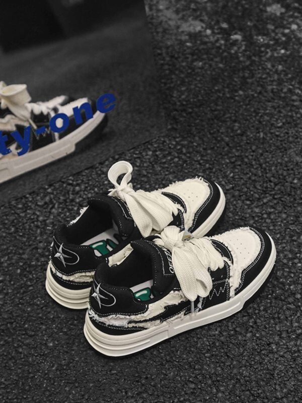 Comfortable Fashion Couple Sneakers